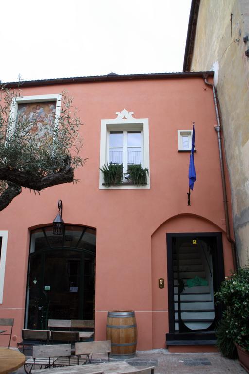 Hotel La Dimora Del Conte Bracco B. Albenga Exterior foto